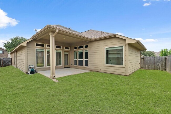 Building Photo - 4211 Ponderosa Hills Ln