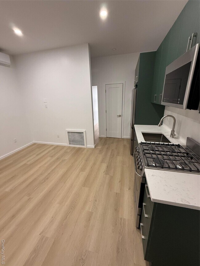 Building Photo - 74-45 62nd St