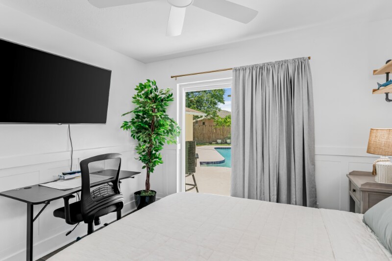 Building Photo - 1442 45th Ave NE