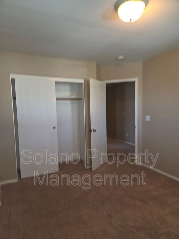 Building Photo - 3124 Puffin Cir