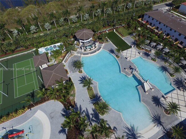 Building Photo - 8650 NW 97th Ave