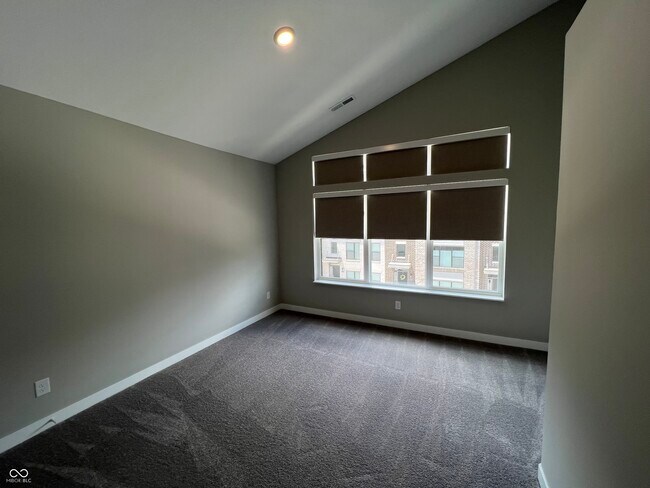 Building Photo - 11585 Fulham St