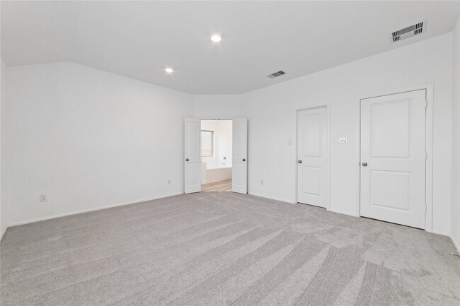 Building Photo - 5315 Sleepy Fox Ln