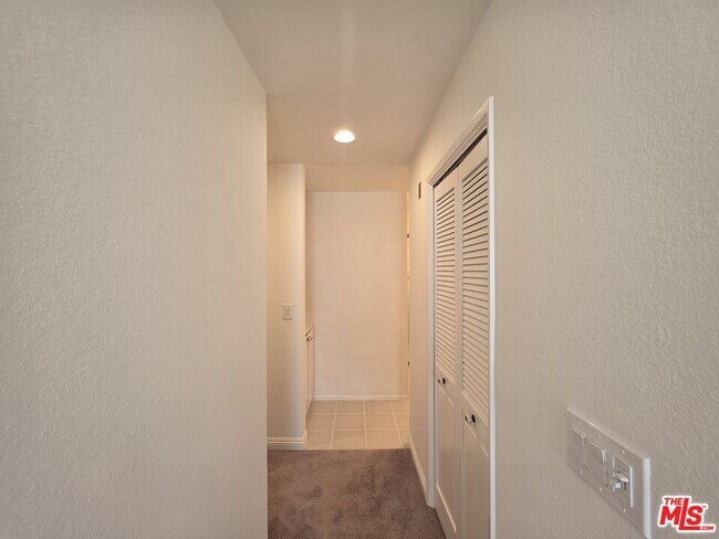 Building Photo - 8505 Gulana Ave