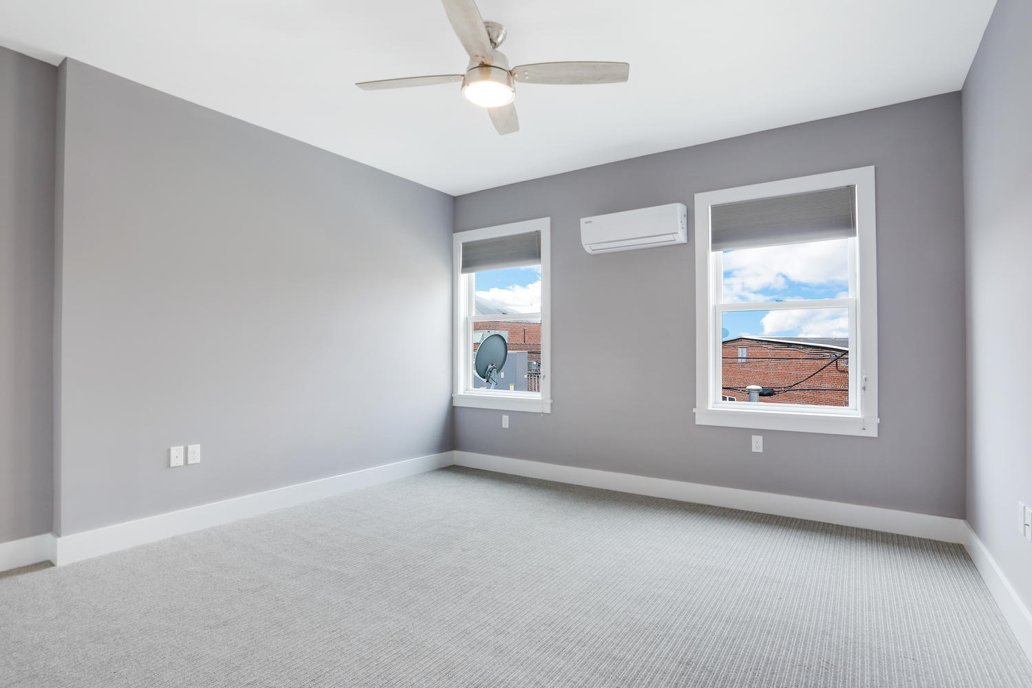 Building Photo - 44 Greenwich Ave