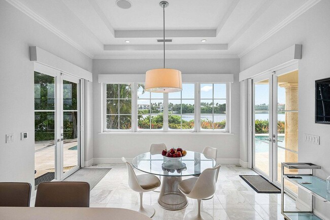 Building Photo - 1620 Lands End Rd