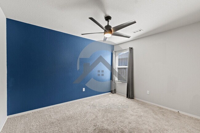 Building Photo - 10220 Brandi Kay Dr