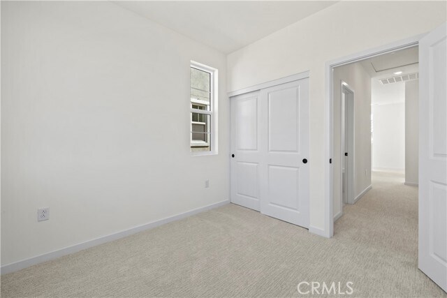 Building Photo - 12985 Royale Dr