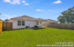 Building Photo - 3415 Canyon Maple