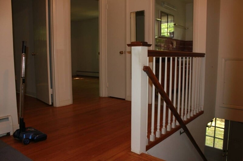 Building Photo - 734 Trephanny Ln