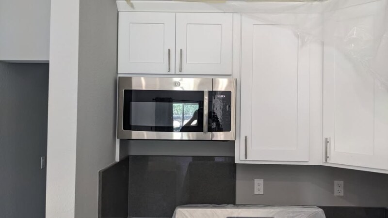 Building Photo - 3661 McKee Rd