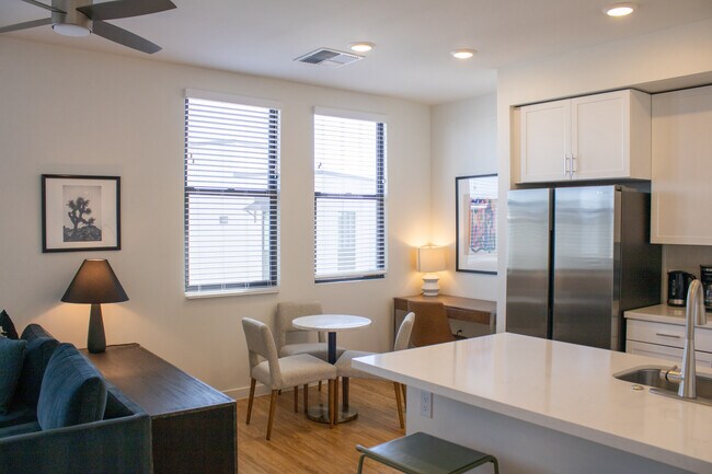 counter - Culdesac Tempe