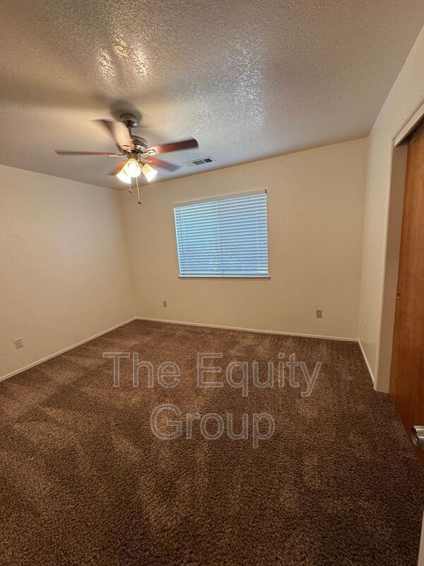 Building Photo - 1328 S Rossmoor St