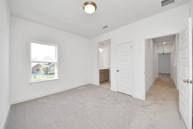 Building Photo - 5806 Pink Coral Ln