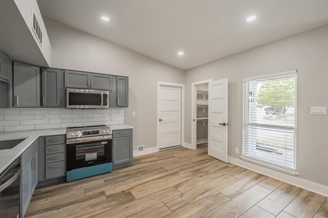 Building Photo - 309 Westover Dr