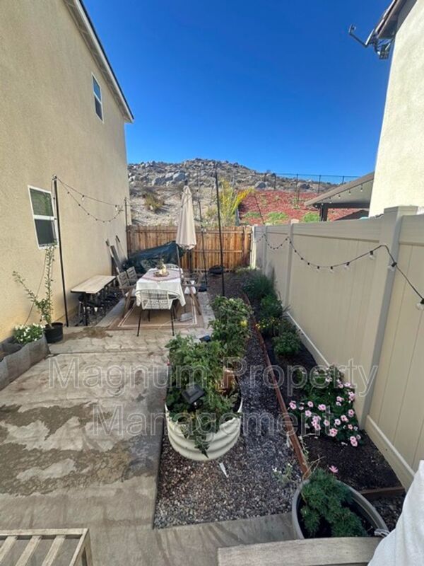 Building Photo - 30411 Ridgecrest Rd