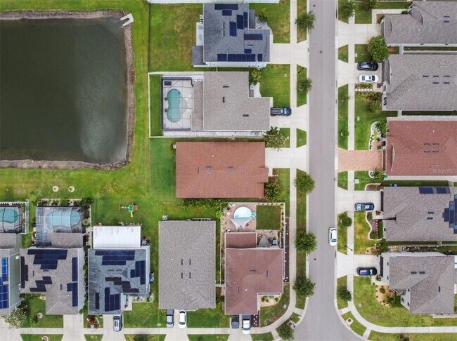 Building Photo - 10606 Laguna Plains Dr