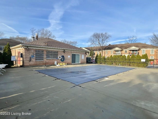 Building Photo - 509 Highwood Dr