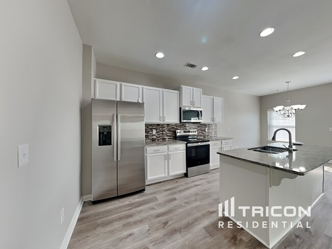 Building Photo - 163 Fern Walk