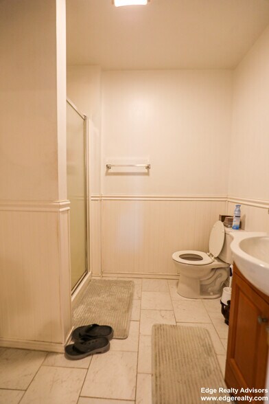 Building Photo - 66 Egmont St