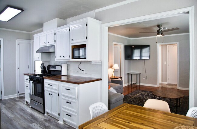 Building Photo - 1538 S 19th St