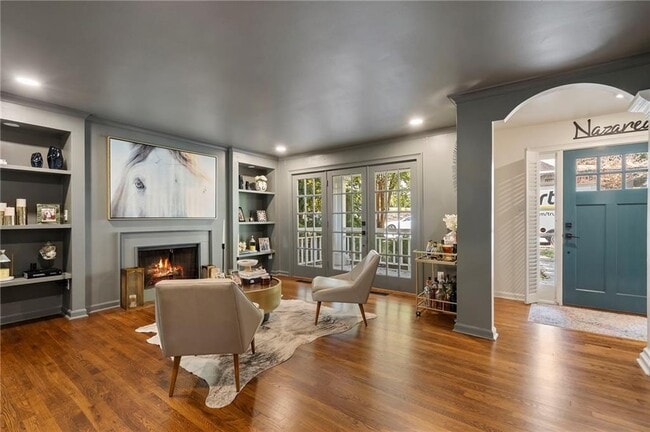 Building Photo - 2373 Virginia Pl NE