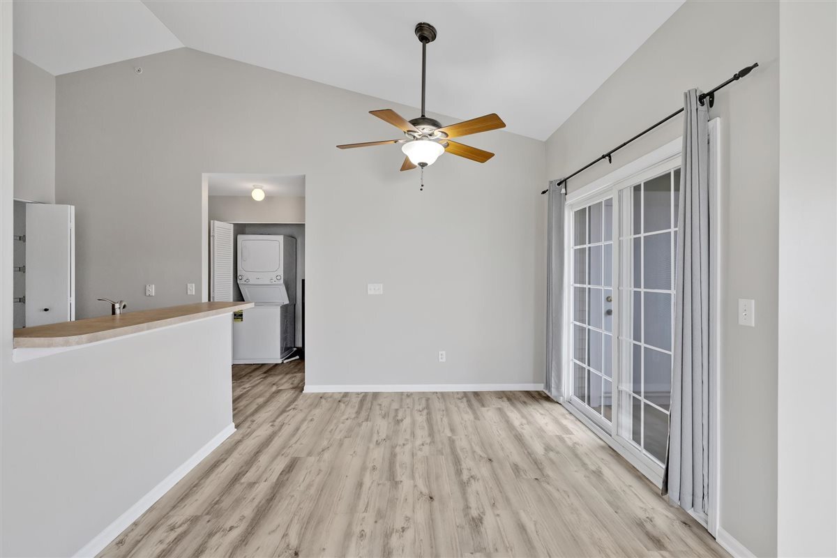 Building Photo - 222 Bertram Dr