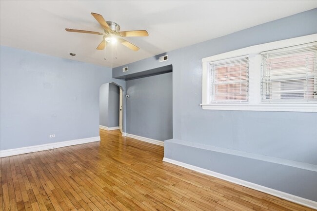 Building Photo - 5301 W Jackson Blvd