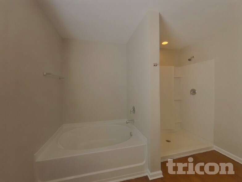 Building Photo - 170 Ivey Meadow Dr