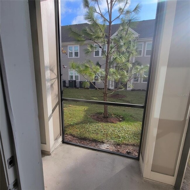 Building Photo - 6515 Brook Village Cove