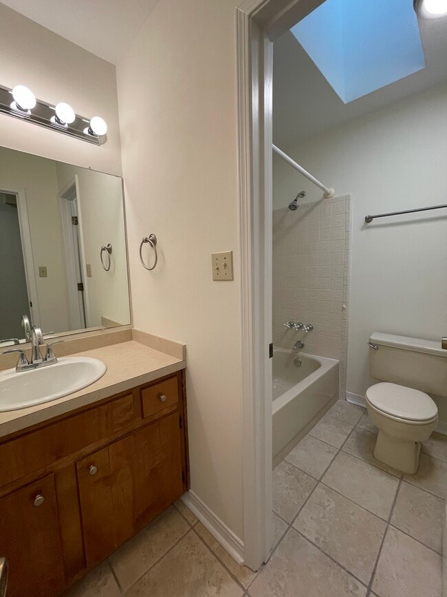 Building Photo - 2535 Georgetown Ln
