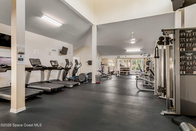 Building Photo - 7415 Aquarina Beach Dr