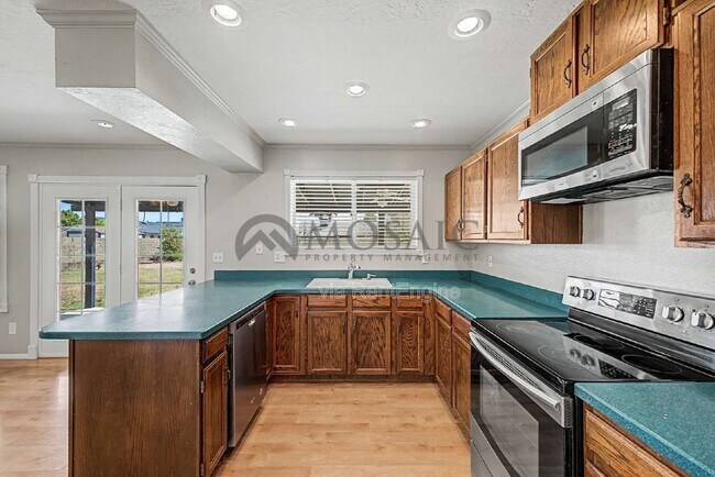 Building Photo - 4837 E Encanto St