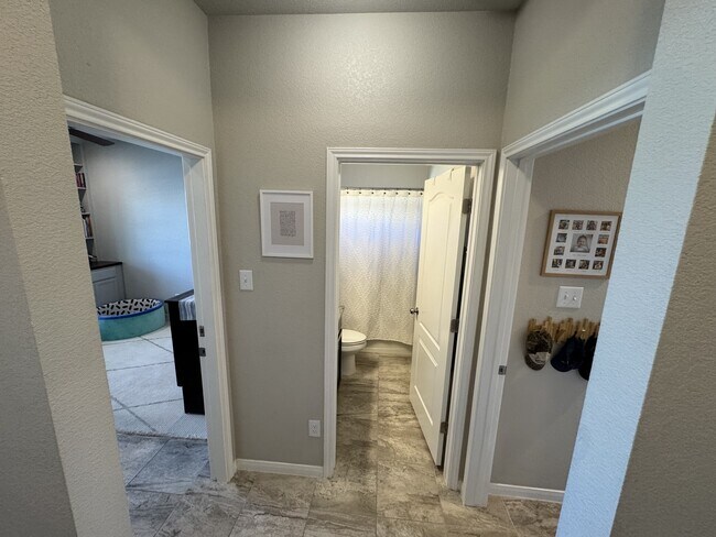 Building Photo - 7507 McCulloch Rd