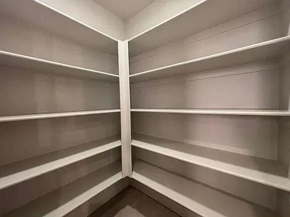 Building Photo - "Spacious 4-Bed, 3.5-Bath Gem with 2,359 Sq Ft of Comfort in Scenic St. George!"