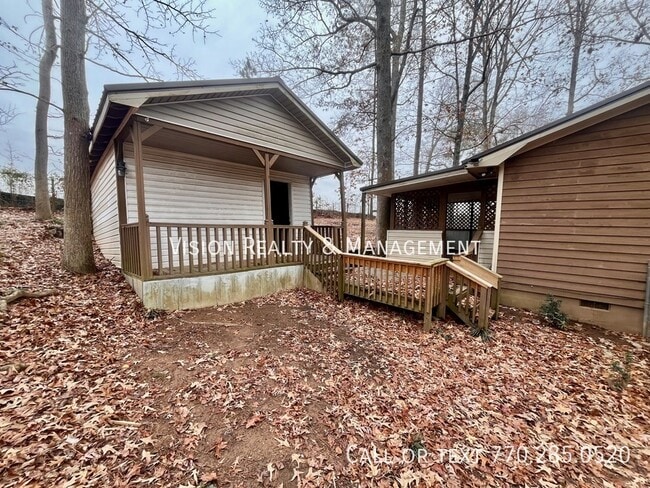 Building Photo - 270 Sage Dr