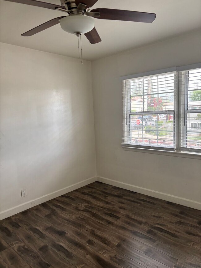 Building Photo - 6761 Atoll Ave