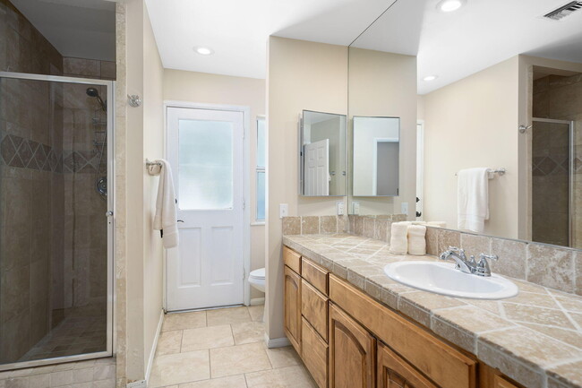 Building Photo - 72511 Theodora Ln