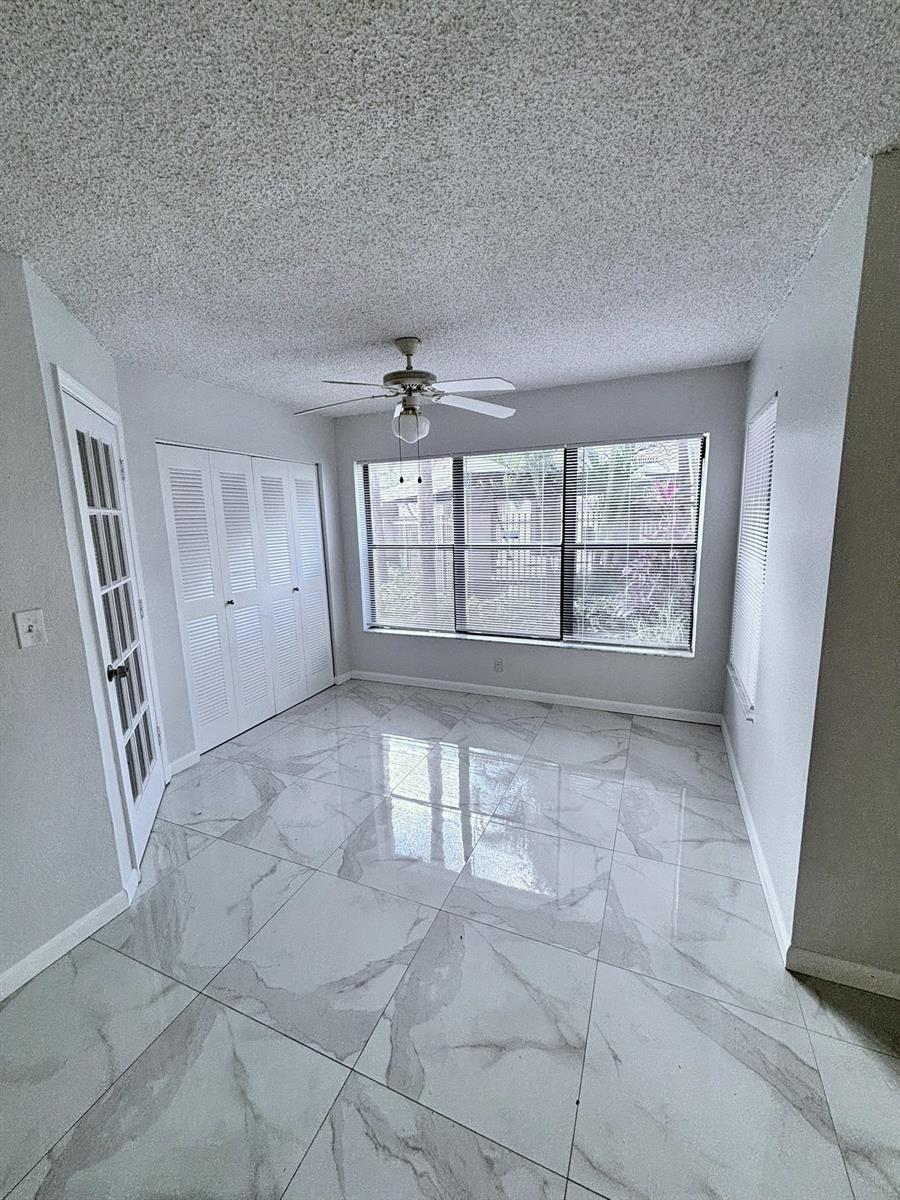 Building Photo - 2866 S University Dr