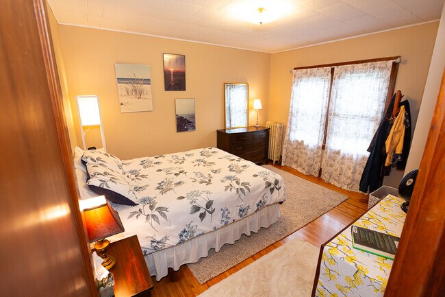 BR#1 - 117 Merchants Rd