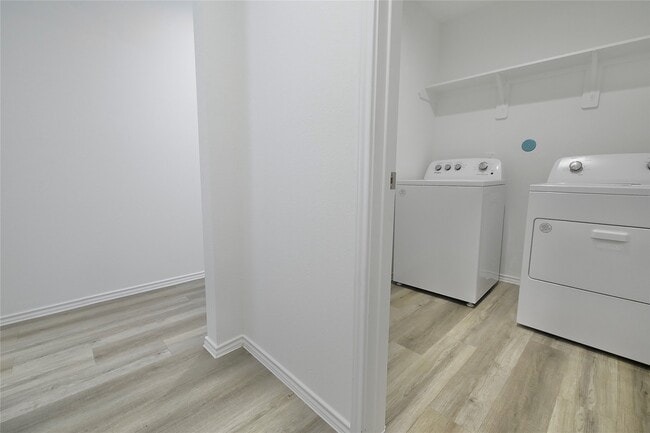 Building Photo - 16839 Sangiovese Dr