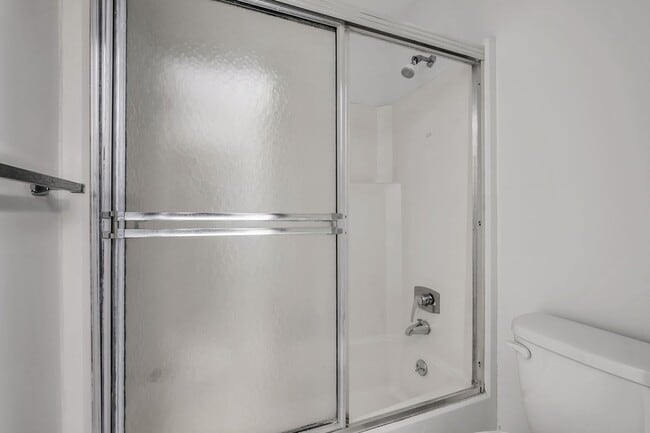 Building Photo - 3128 Blairstone Ct