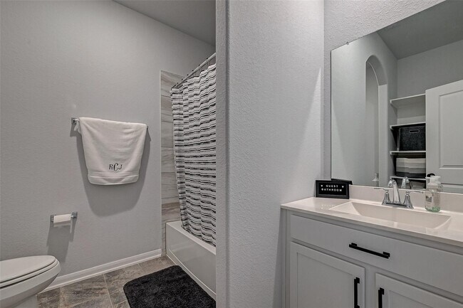 Building Photo - 15315 Bellfield Grv Dr