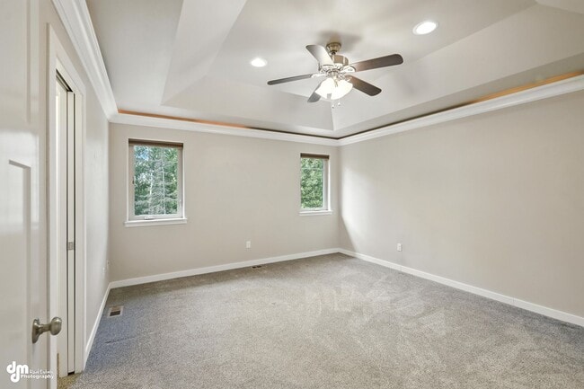 Building Photo - 4 Bedroom | 2.5 Bathroom | Garage - Conven...