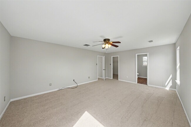 Building Photo - 11243 Wild Goose Dr