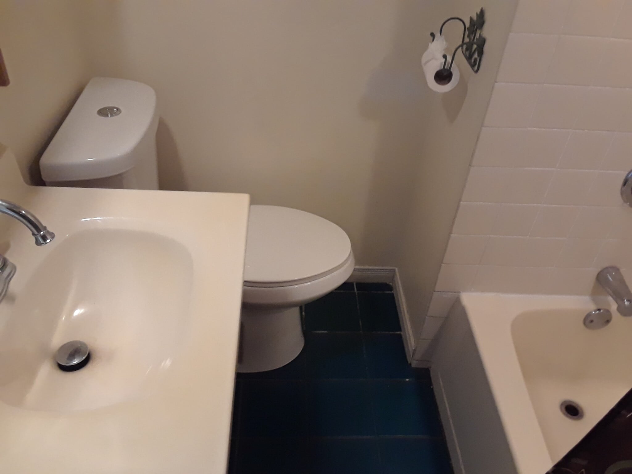2nd fl bath - 3029 N 2nd Street