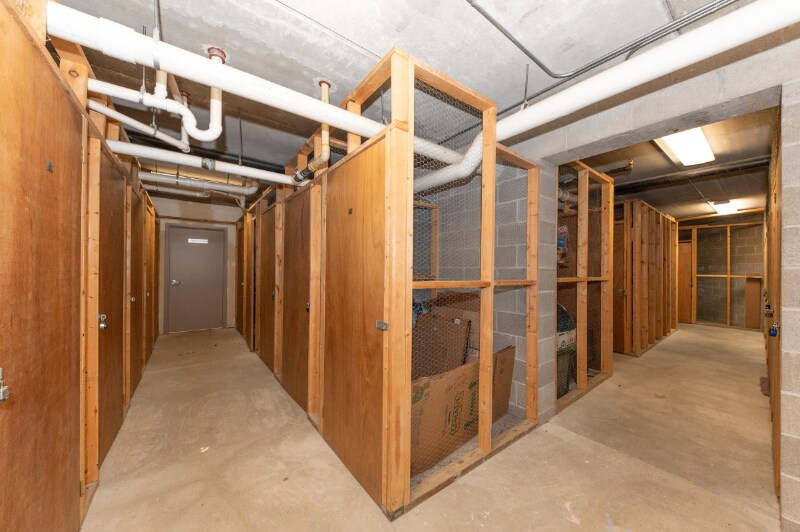 Building Photo - 10900 W Bluemound Rd