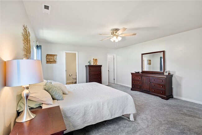 Building Photo - 110 Bray Dr