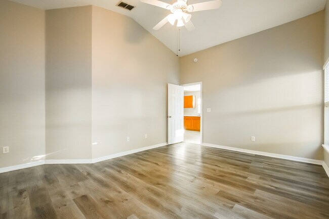 Building Photo - 2757 Amaya Terrace