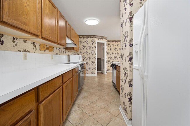 Building Photo - 336 Lariat Cir